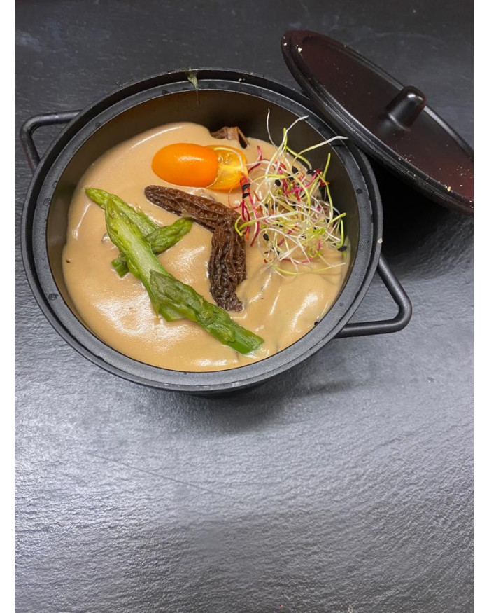 COCOTTE RISOTTO VENERE AUX MORILLES ET ASPERGES VERTES