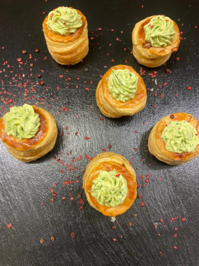 FEUILLETE ESCARGOT AU PONTARLIER ANIS LE PLATEAU DE 20