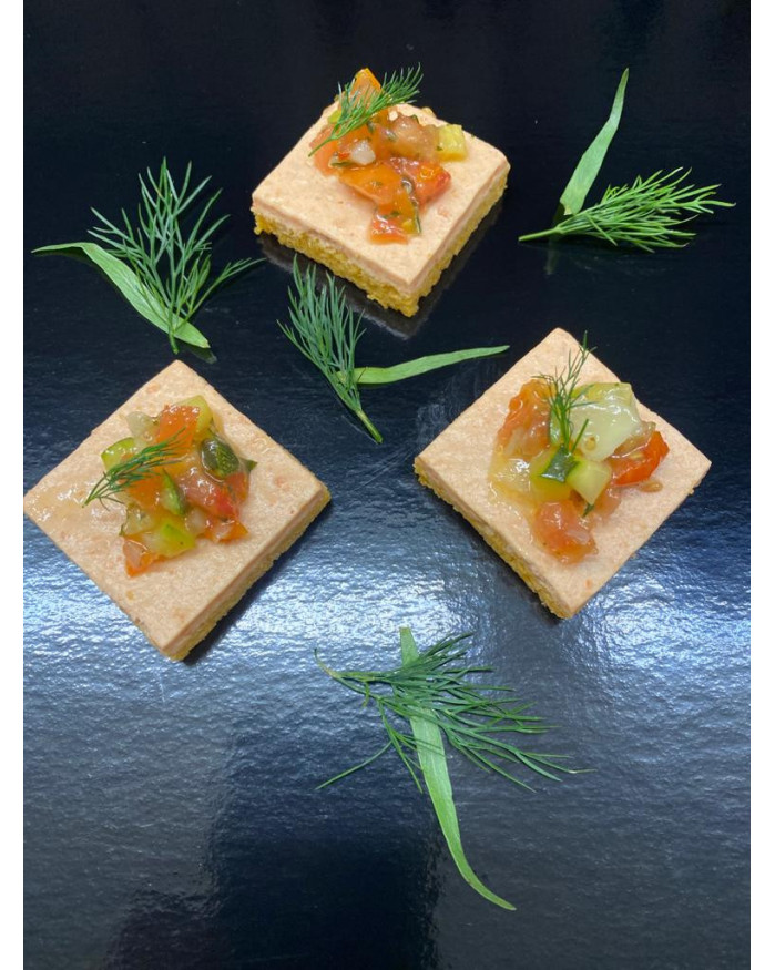 Canapé Légumes bavarois tomates, tartare de légumes